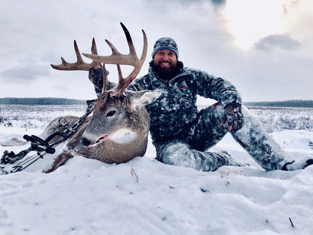 Saskatchewan-Whitetail-Deer-Hunting-05
