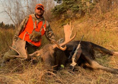 Moose Hunting Guide SK