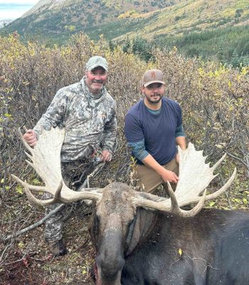 Moose Hunting Guide British Columbia